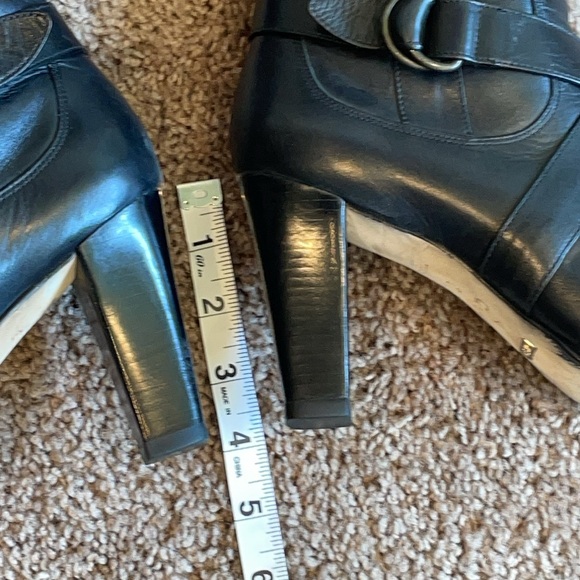 Gorgeous Cole Haan Nike Air leather heeled boots - Picture 8 of 15